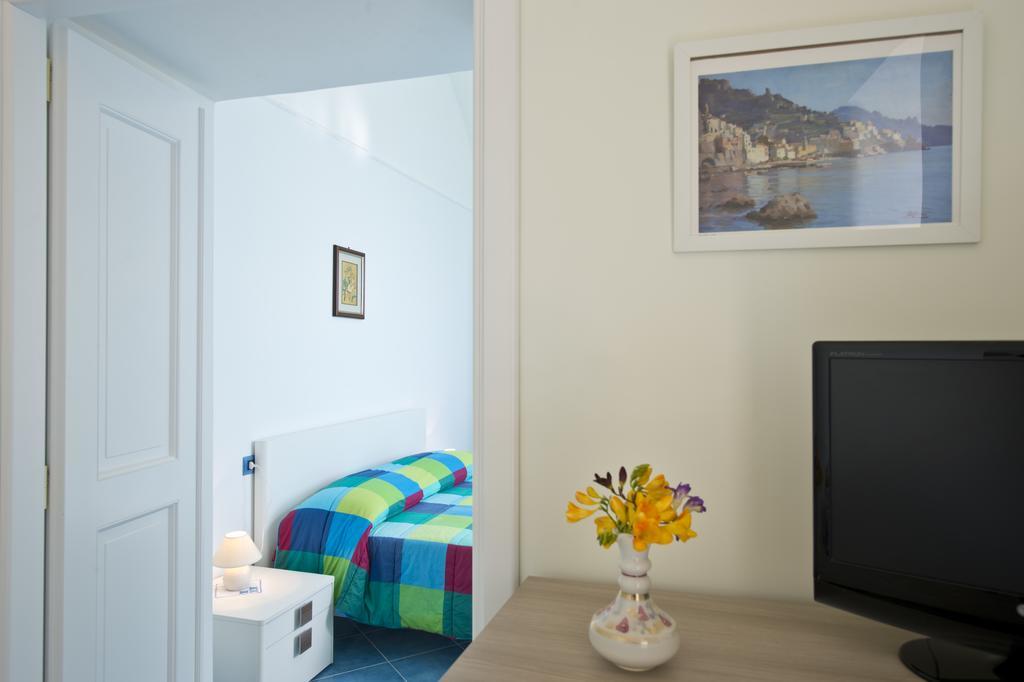 Apartmán Blu Rose Amalfi Exteriér fotografie